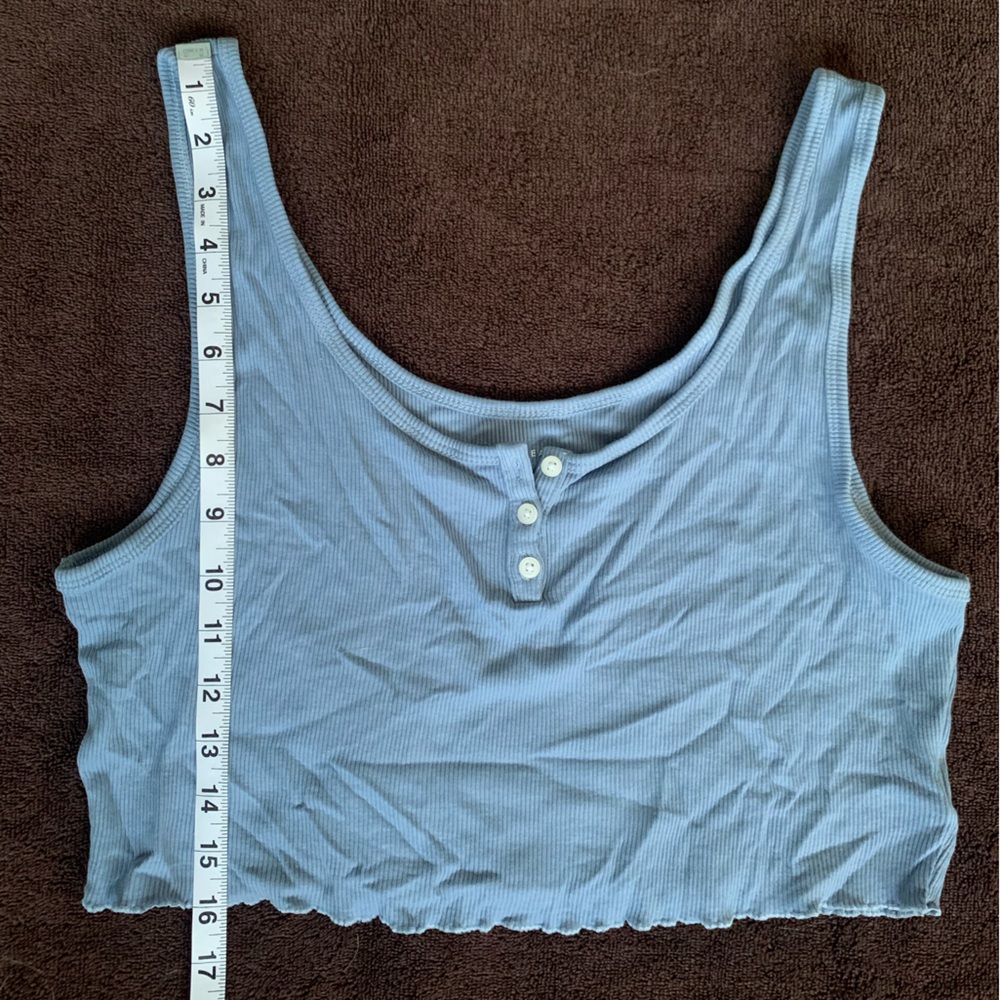 🩵AE Henley Crop Tank Ribbed Blue with Buttons - Size XL - NWOT - Picture 6 of 10